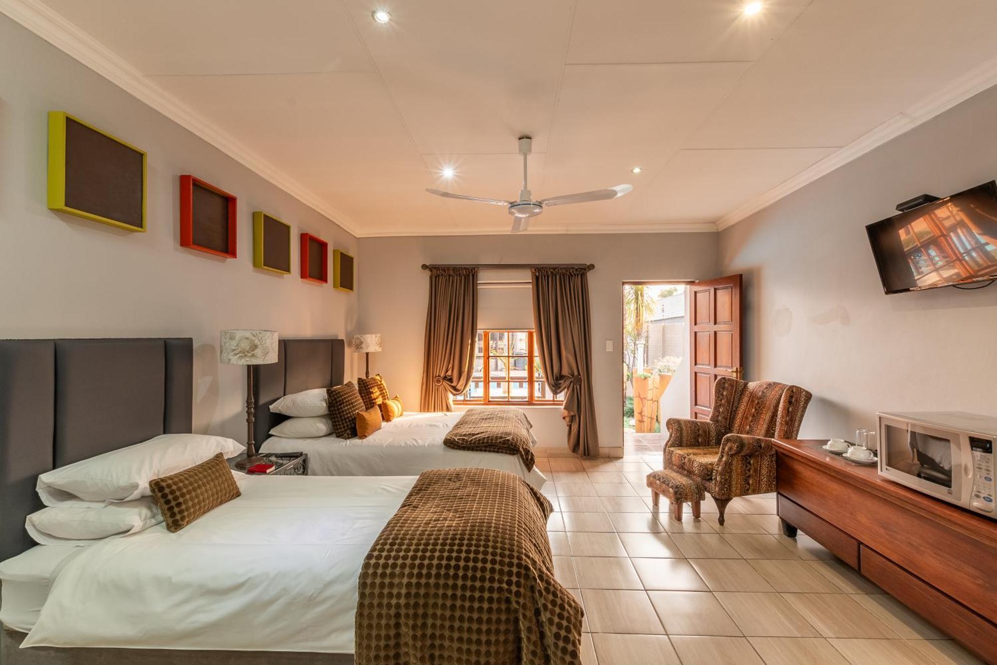Diamond Rose Guest House Мидделбург Номер фото