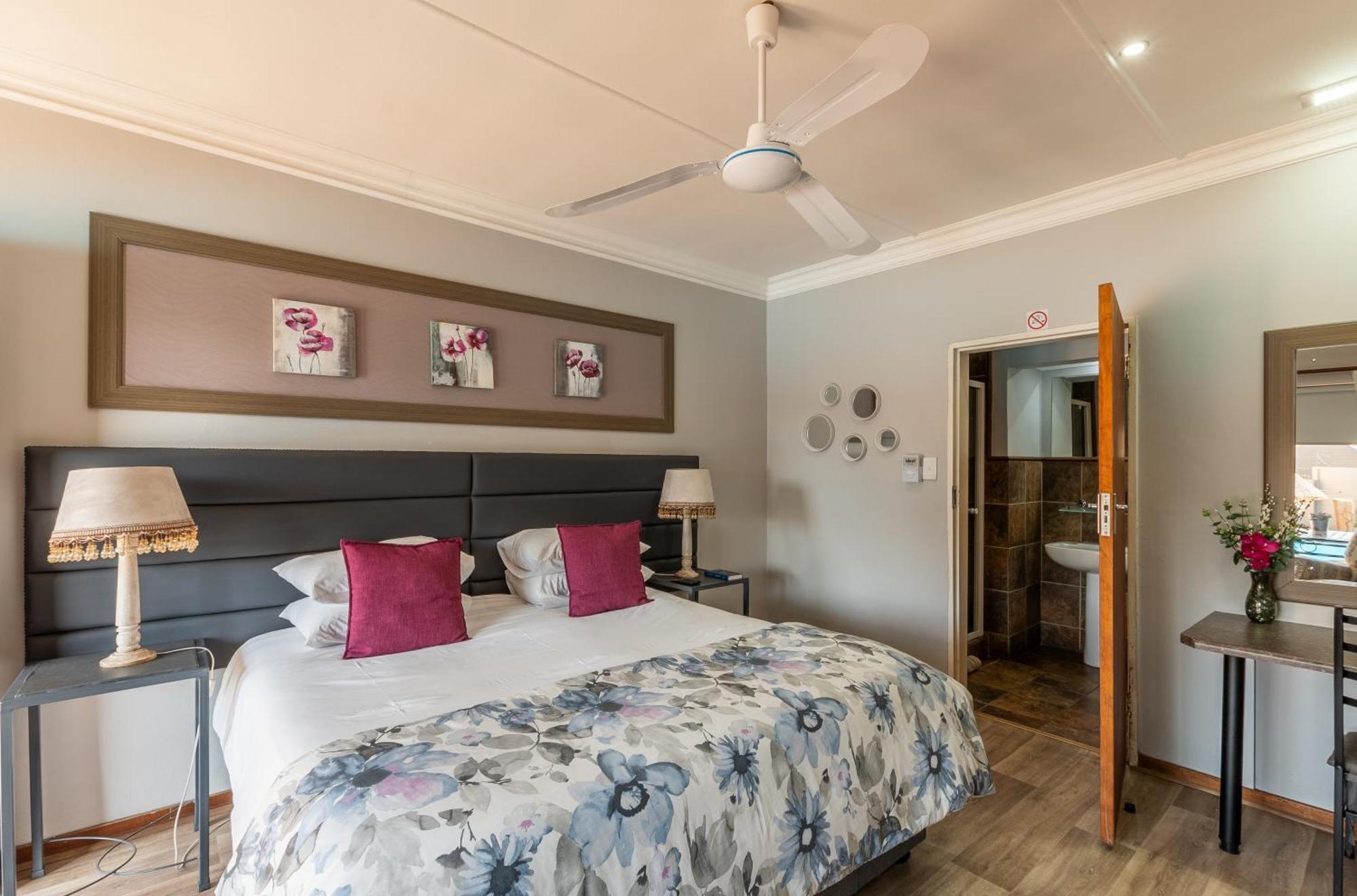 Diamond Rose Guest House Мидделбург Экстерьер фото